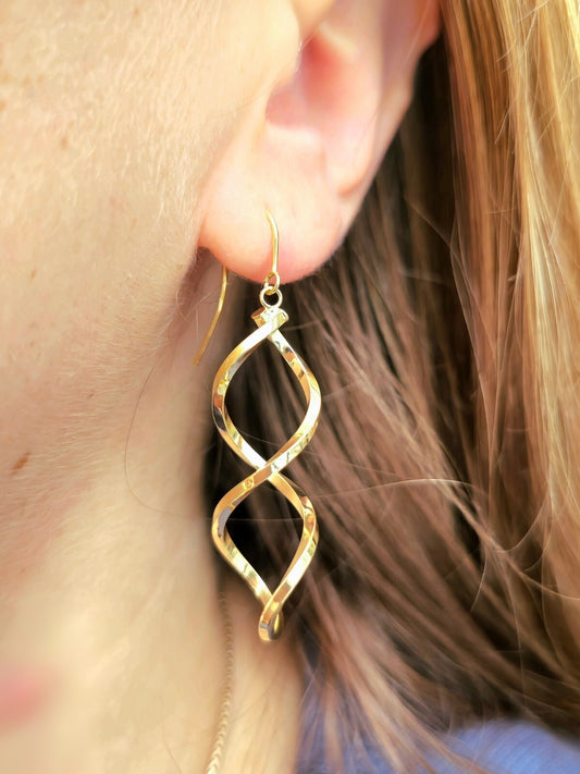 Lovely Solid 9ct Yellow Gold Twist Drop Earrings Hook Clasp Hallmarked 375 Twirl