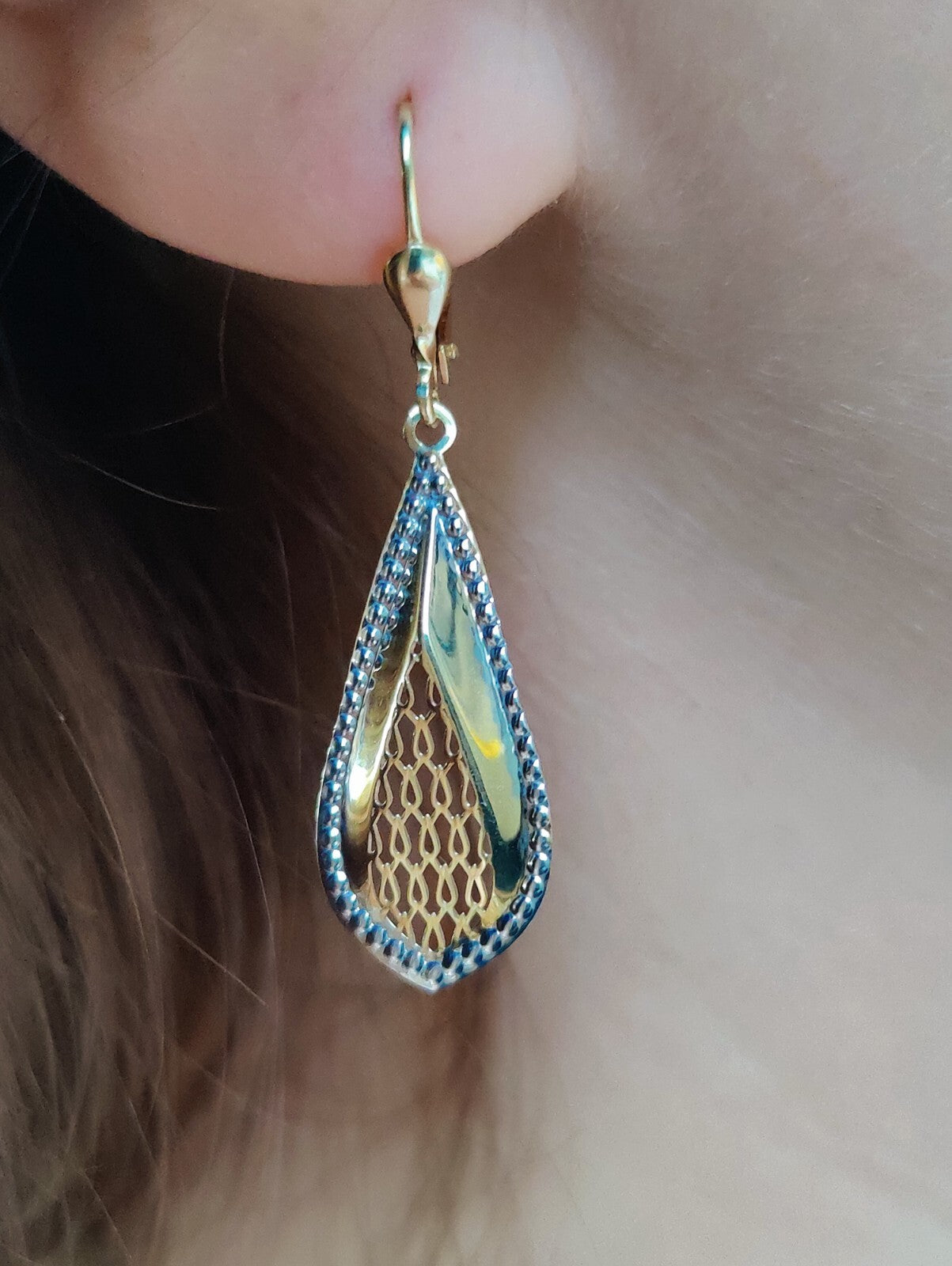 9ct Yellow/White Gold Drop Dangly Earrings Hallmarked Decorative Pattern