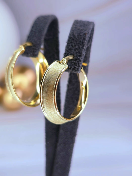 Lovely New 9ct Solid Yellow Gold Hoop Earrings Hoops 27mm Matt Finish Hallmarked