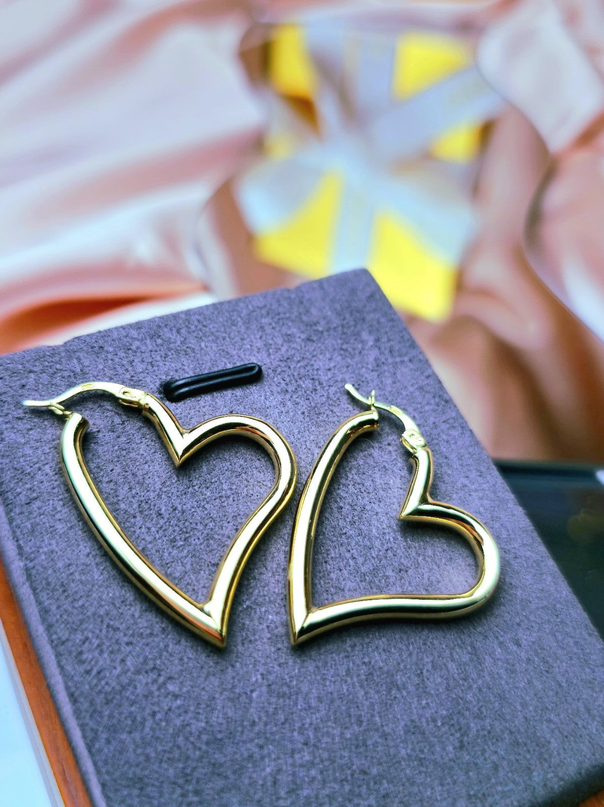 NEW Solid 9ct Yellow Gold Heart Shape Hoop Earrings Hoops Hallmarked