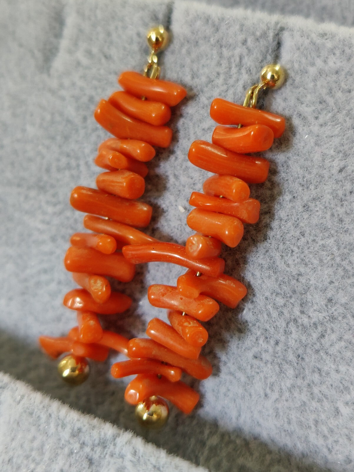 9ct Real Yellow GOLD and Natural Red CORAL Long Drop Earrings 4.5cm Vintage