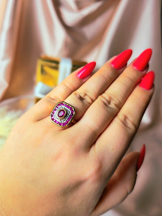 New 18ct Yellow Gold Coctail Square Ruby Ring with 1ct Oval Ruby