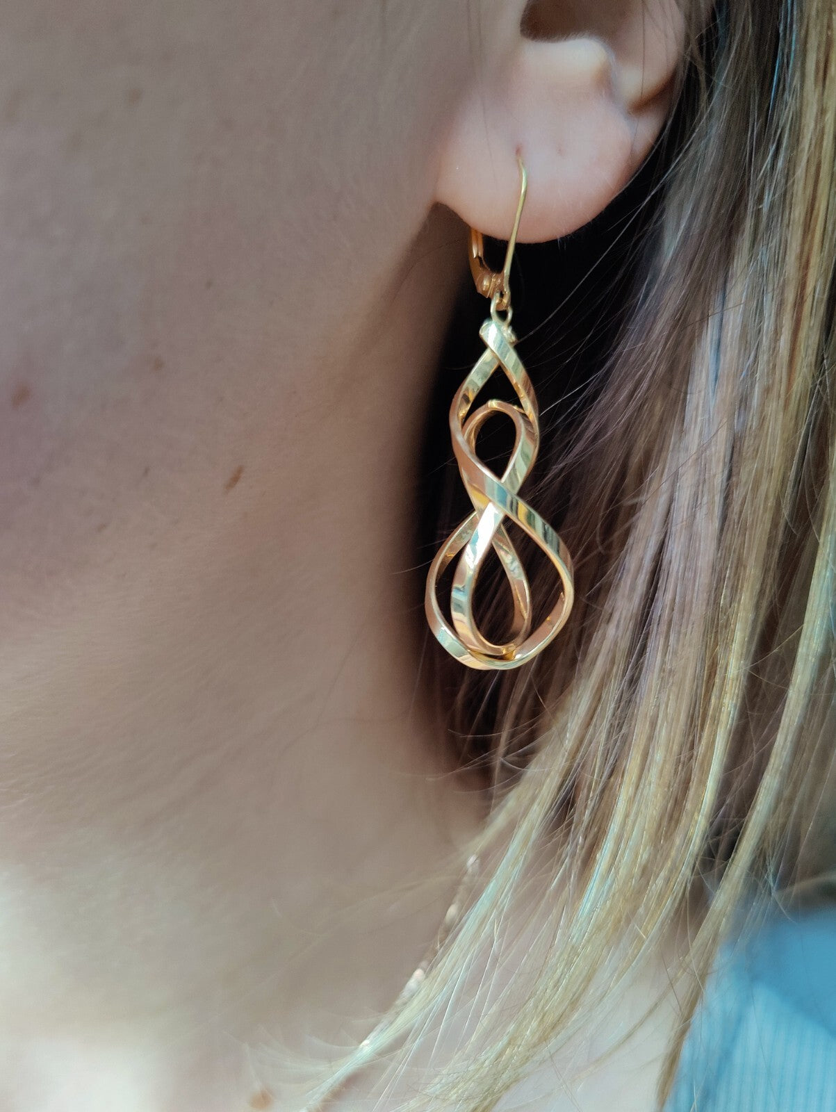 Solid 2.8g 9ct Yellow Gold Double Twist Drop Earrings Leverback Clasp Hallmarked