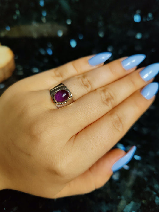 Vintage Sterling Silver Dress Coctail Ring with Cabochon Amethyst, size O