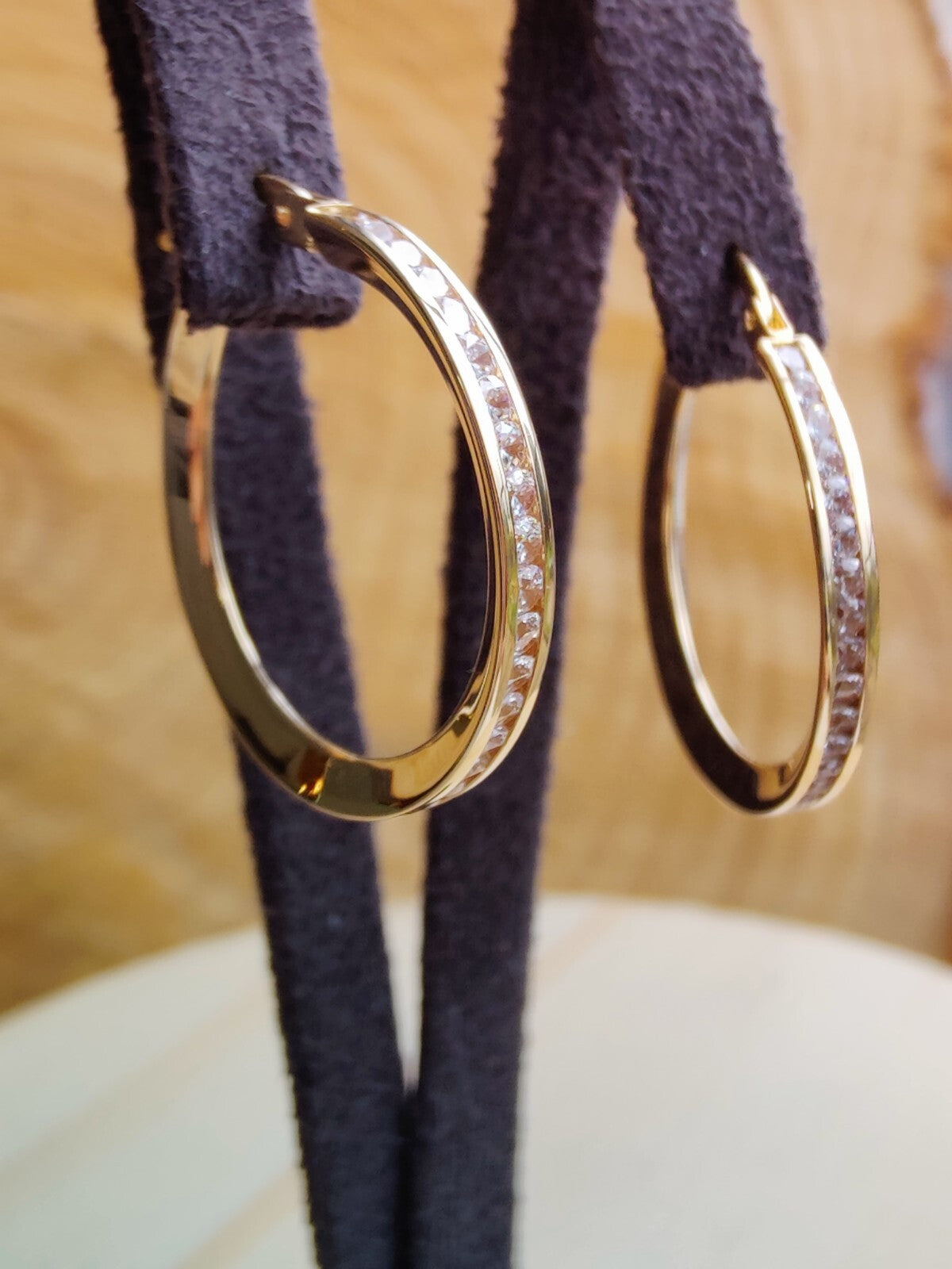 9K Yellow Gold Hoops Cubic Zirconia Earrings 3.0 grams 25mm Hallmarked New CZ
