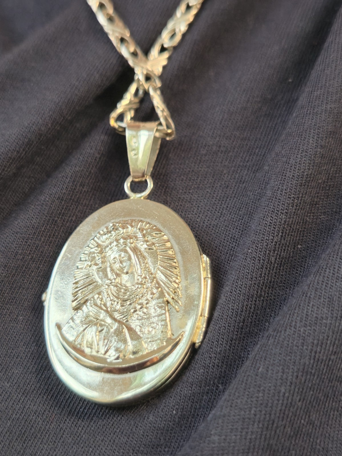 Big 14k White Gold Diamond Locket Necklace Pendant Holy Mary Christening Gift