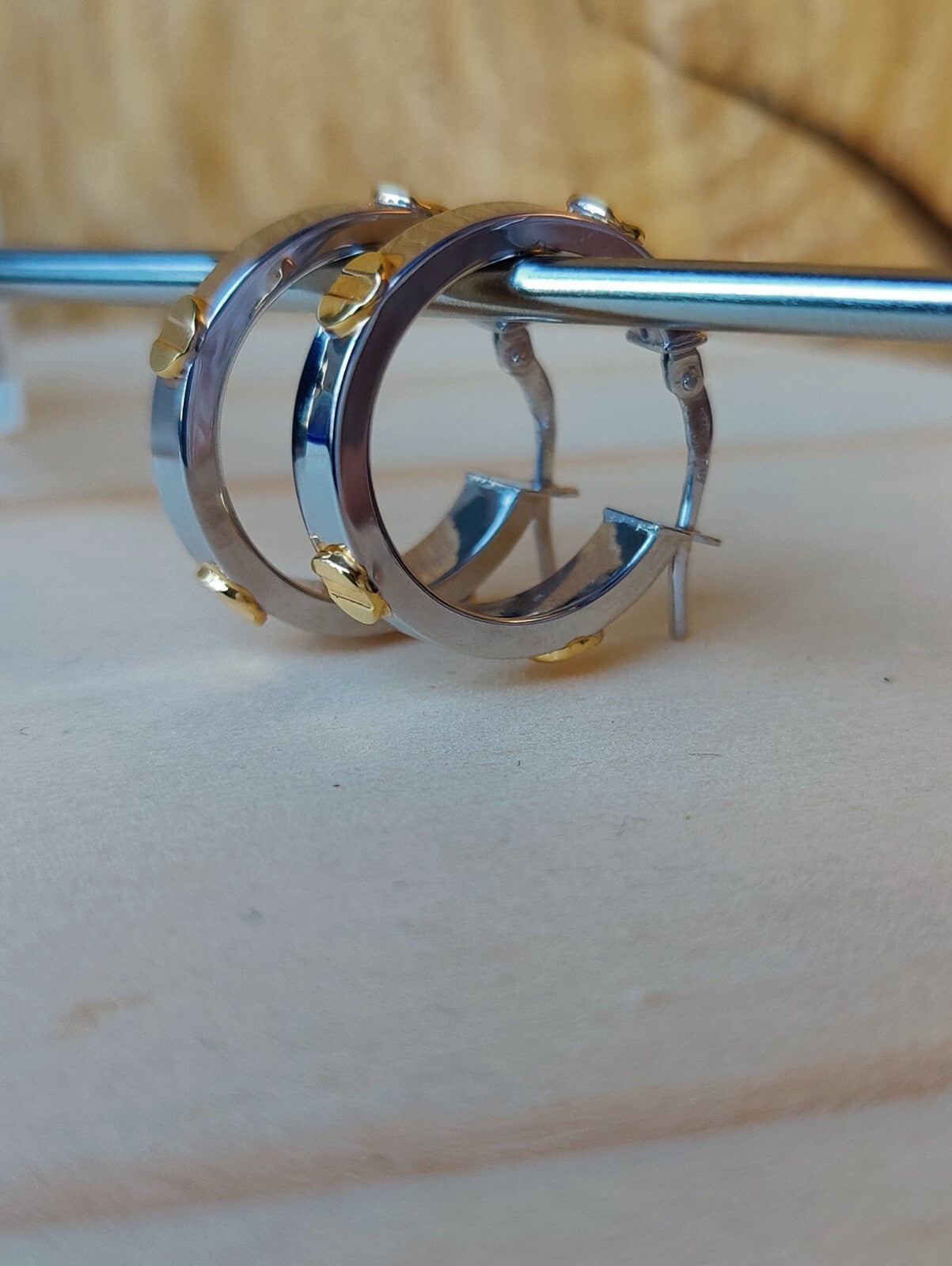 NEW Small Gold Hoop Earrings 9ct White Gold 17mm Hallmarked Hoops Hinge Love ly