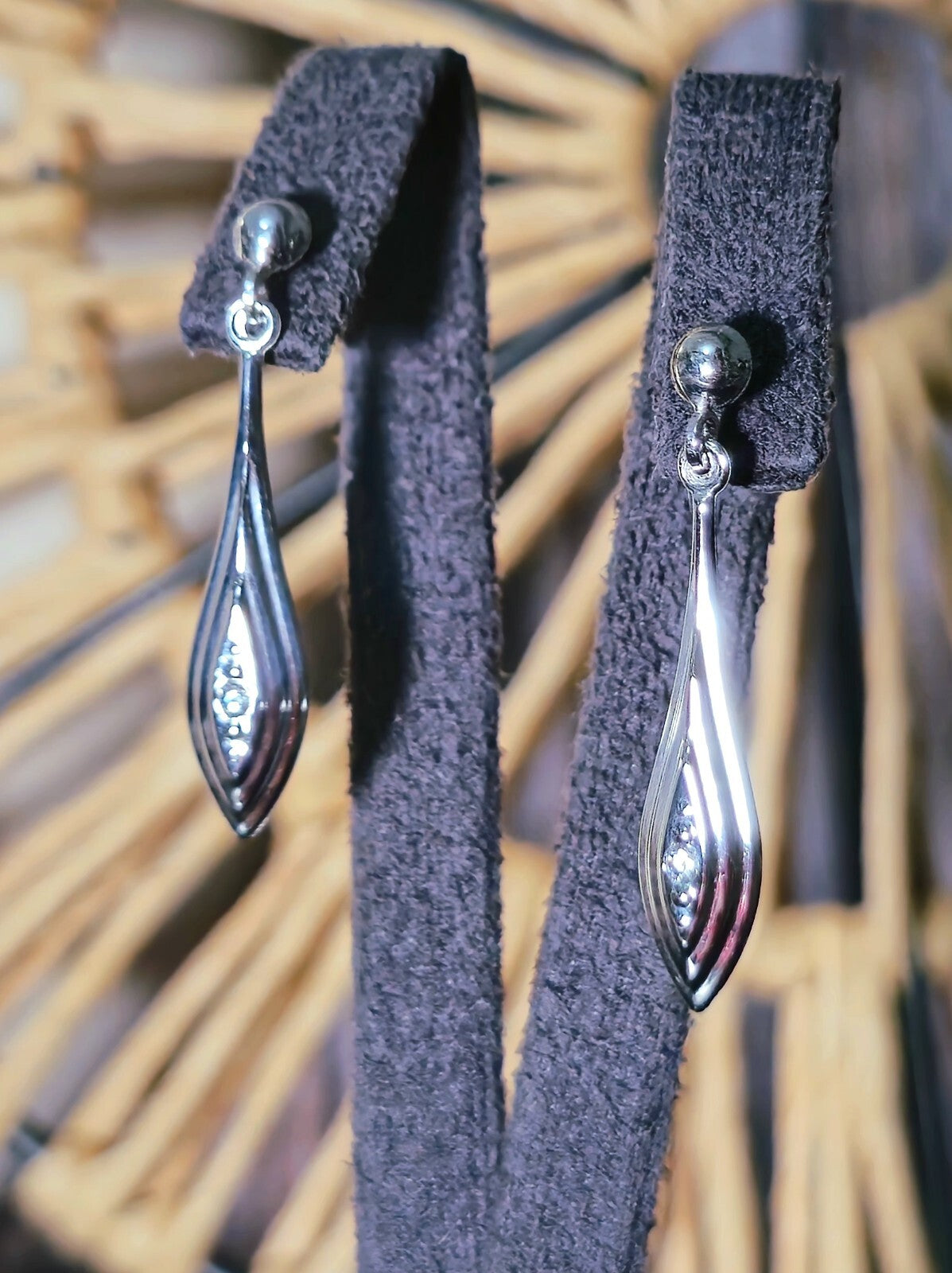 New 9ct White Gold Drop Dangling Earrings with CZ Butterfly Hallmarked Elegant