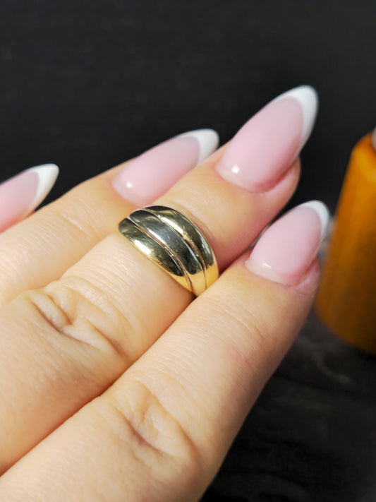 9ct Yellow Gold Ring Trinity Band Size H Pinky Finger Ring 3grams Hallmarked