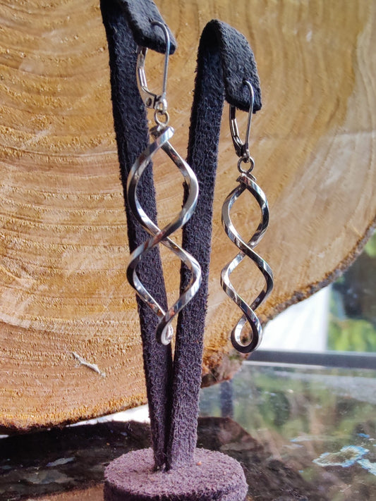 Solid 9ct White Gold Twist Drop Earrings Leverback Clasp Hallmarked 375 Lovely