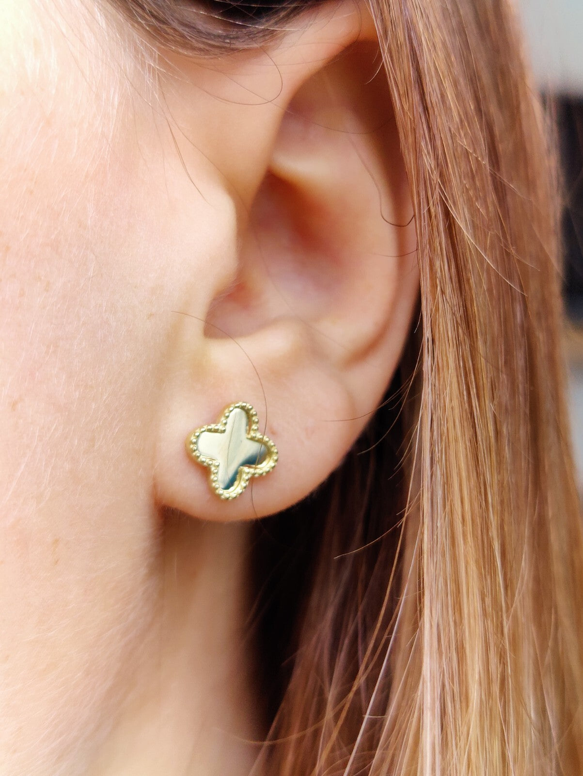 New 9ct Yellow Gold Sleepers Flower Stud Clover Earrings Butterfly Elegant