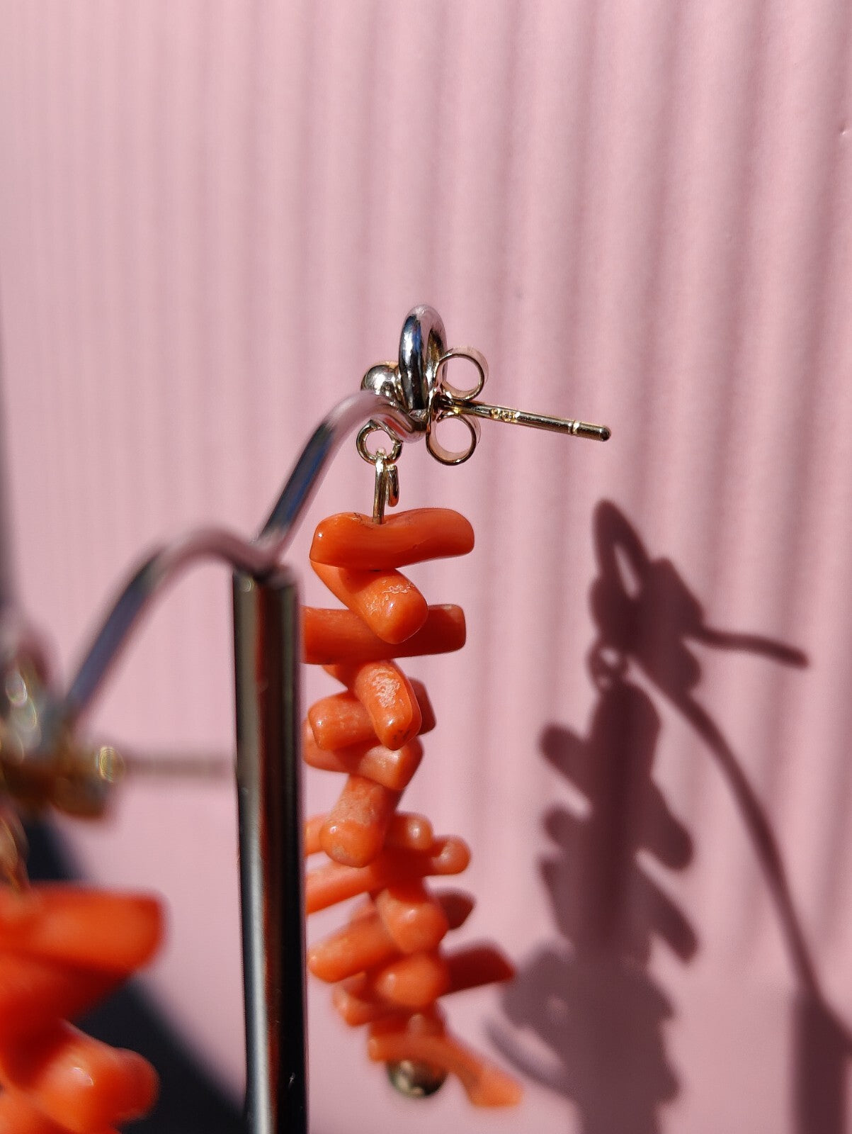 9ct Real Yellow GOLD and Natural Red CORAL Long Drop Earrings 4.5cm Vintage