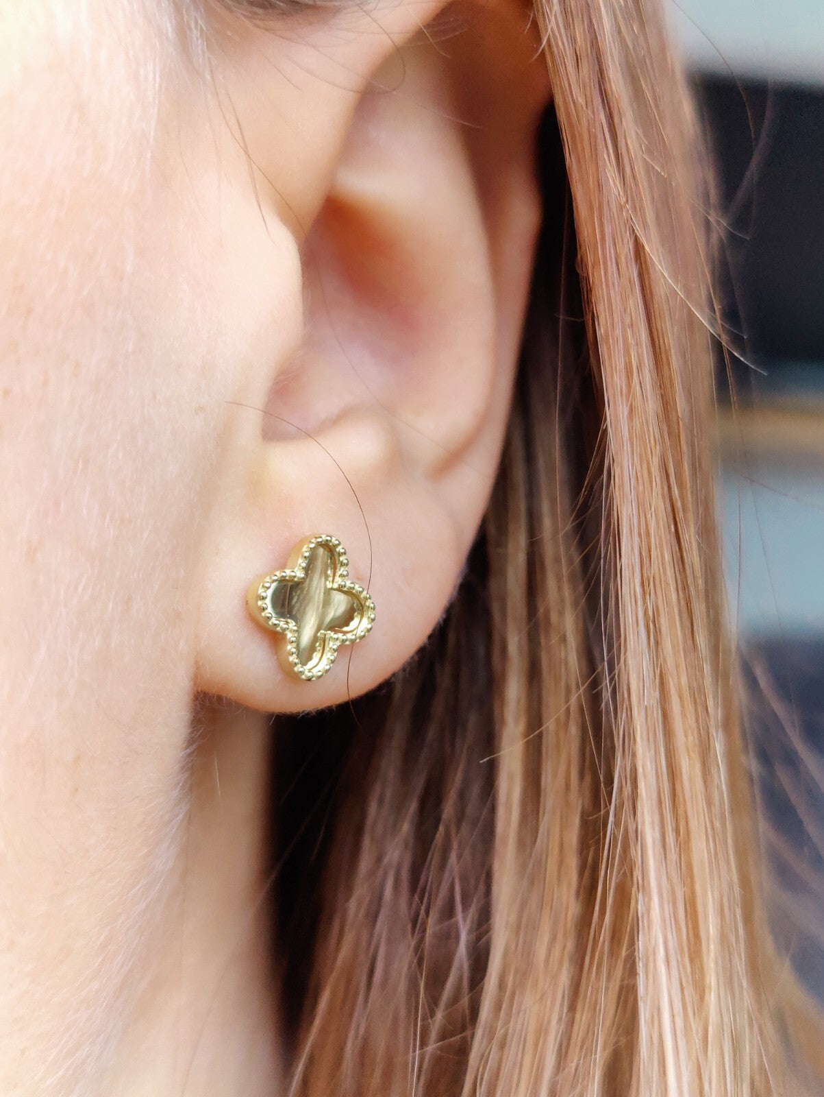 New 9ct Yellow Gold Sleepers Flower Stud Clover Earrings Butterfly Elegant