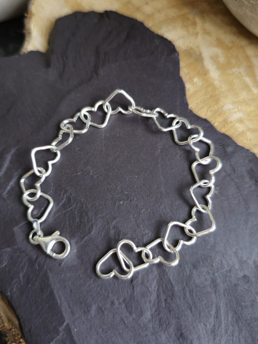 New 925 Sterling Silver Heart Link Bracelet 7.5inch 10mm 7.5grams Hallmarked