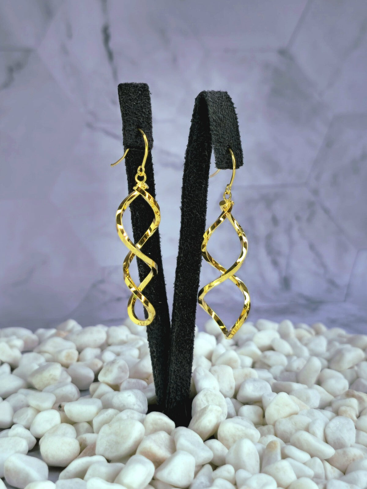 Lovely Solid 9ct Yellow Gold Twist Drop Earrings Hook Clasp Hallmarked 375 Twirl