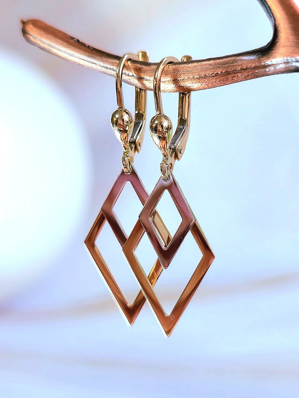New Solid 9ct Yellow/White Gold Rombus Shape Drop Earrings Leverback Clasp