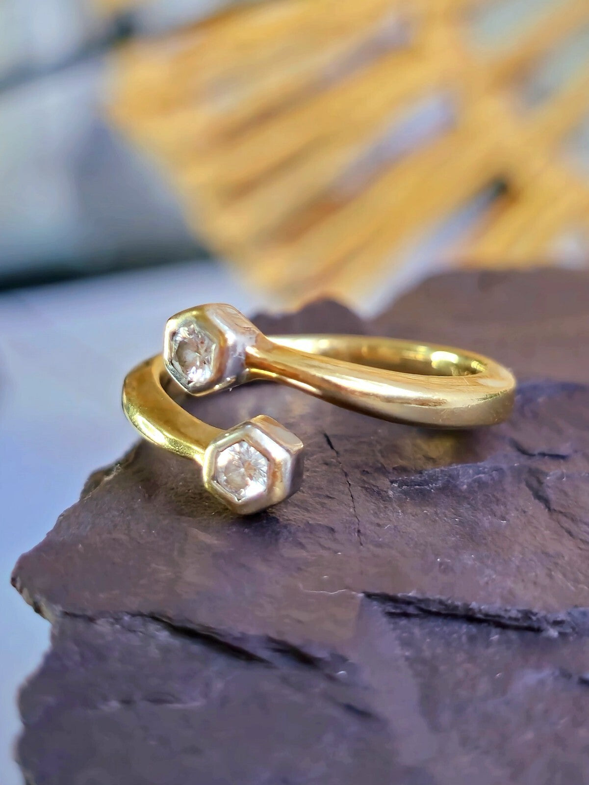 Lovely 9ct Yellow Gold Split Ends Ring With 2 Diamonds Size P Thick Shank Wrap