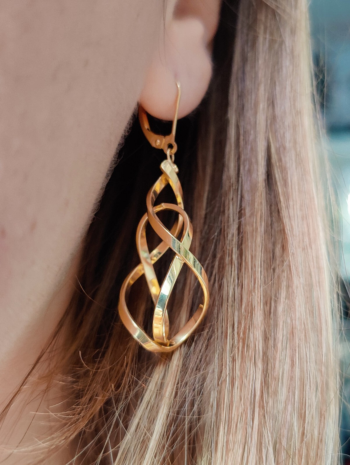 Solid 2.8g 9ct Yellow Gold Double Twist Drop Earrings Leverback Clasp Hallmarked