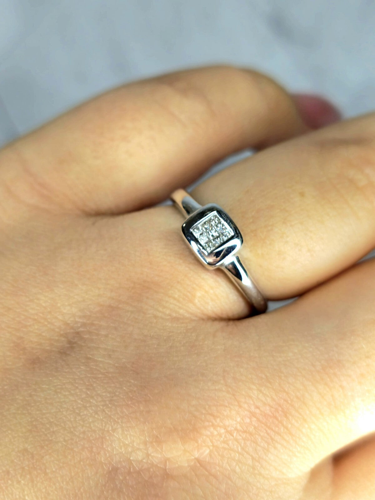 Solid 9ct White Gold Ladies Princess Cut Diamond Cluster Ring N+ 375 Hallmarked