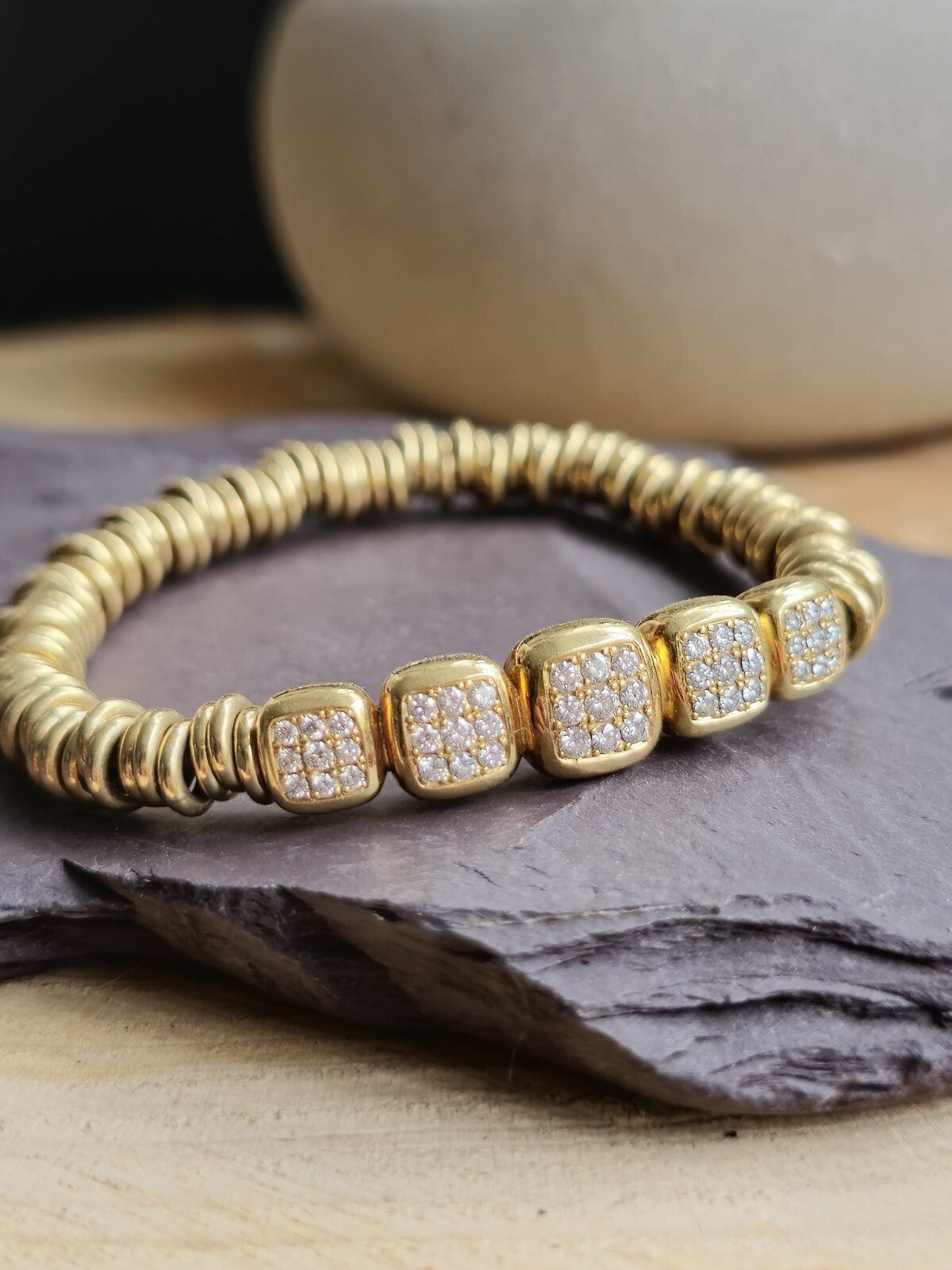 Solid 18k 750 Yellow Gold Diamond Bracelet Heavy Gold Links Circles Expandable