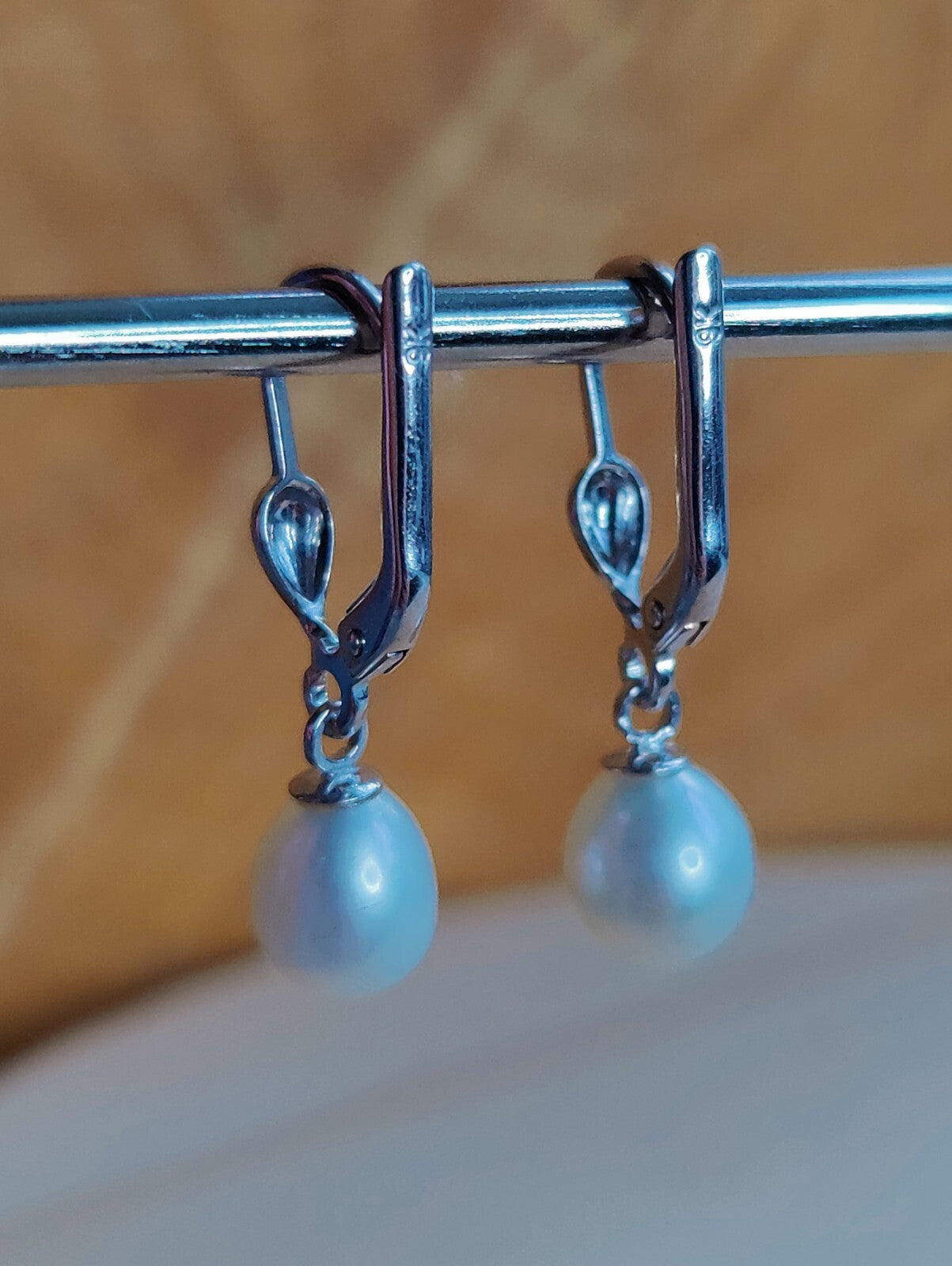 New Solid 9ct White Gold Pearl Drop Earrings Genuine Real Pearl Hallmarked