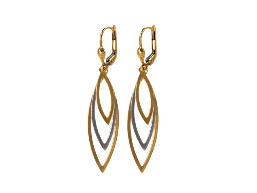 NEW Solid Drop Dangling Earrings 9ct Yellow Gold Leverback Hallmarked Leaf