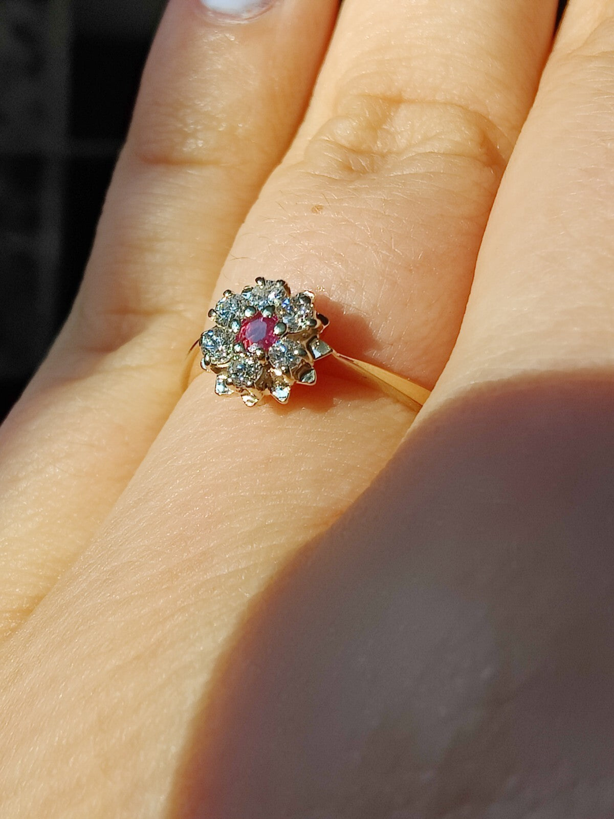 Lovely 9ct Yellow Gold Diamond Ruby Ring Engagement Proposal Flower Ring size M+