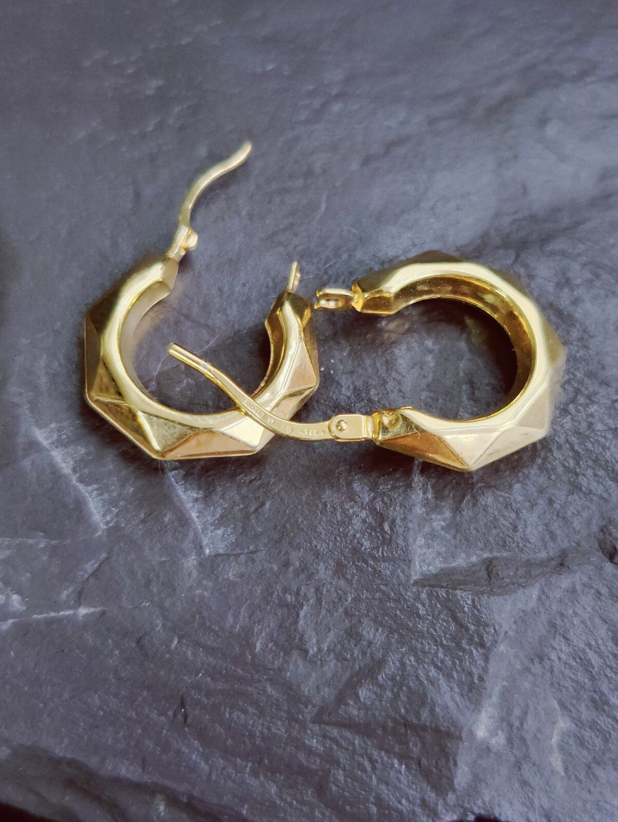 NEW Solid 9ct Yellow Gold Creole Hoop Earrings 15mm Sleepers Diamond cut