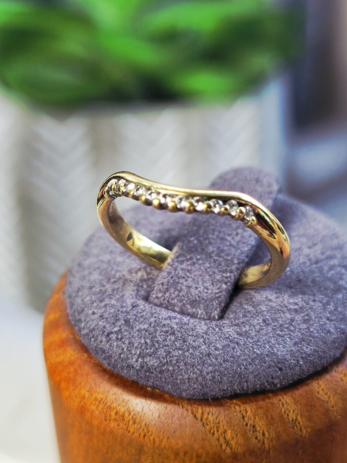 Solid 18ct Yellow Gold Wedding Band Half Eternity Ring size 'L' DIA: 0.18ct