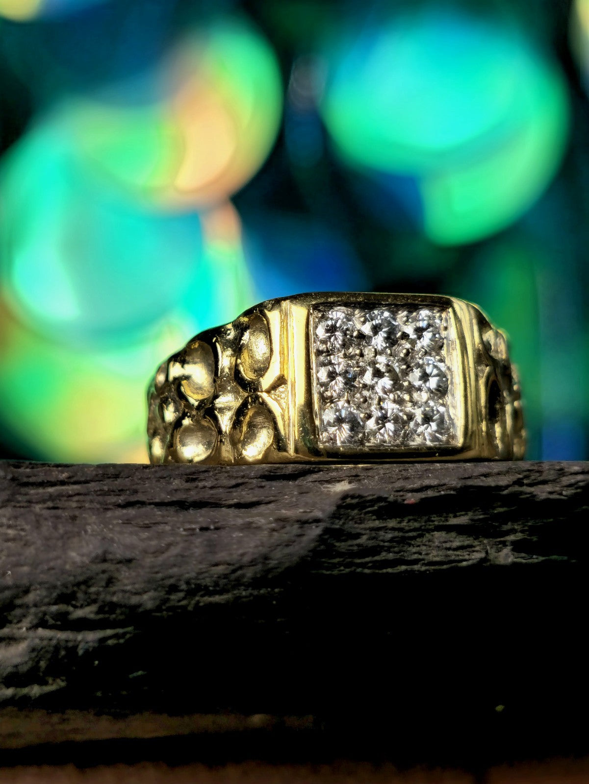 Solid 18ct Yellow Gold Men's Signet Ring Pinky Finger size Q Diamond 0.25ct