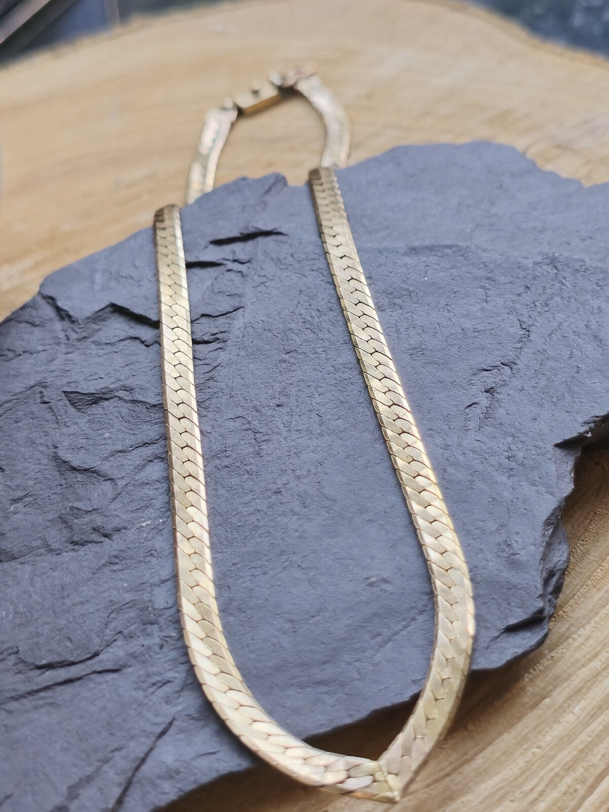 Vintage 9ct Solid Yellow Gold Chain/Necklace Herringbone 16inch Hallmarked 4.5mm