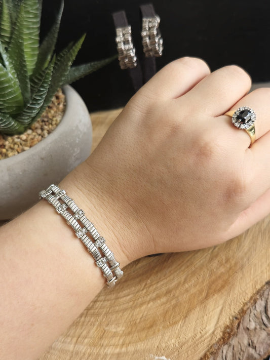 Solid 18k White Gold Diamond Bracelet Heavy Bangle Open End 21.5grams