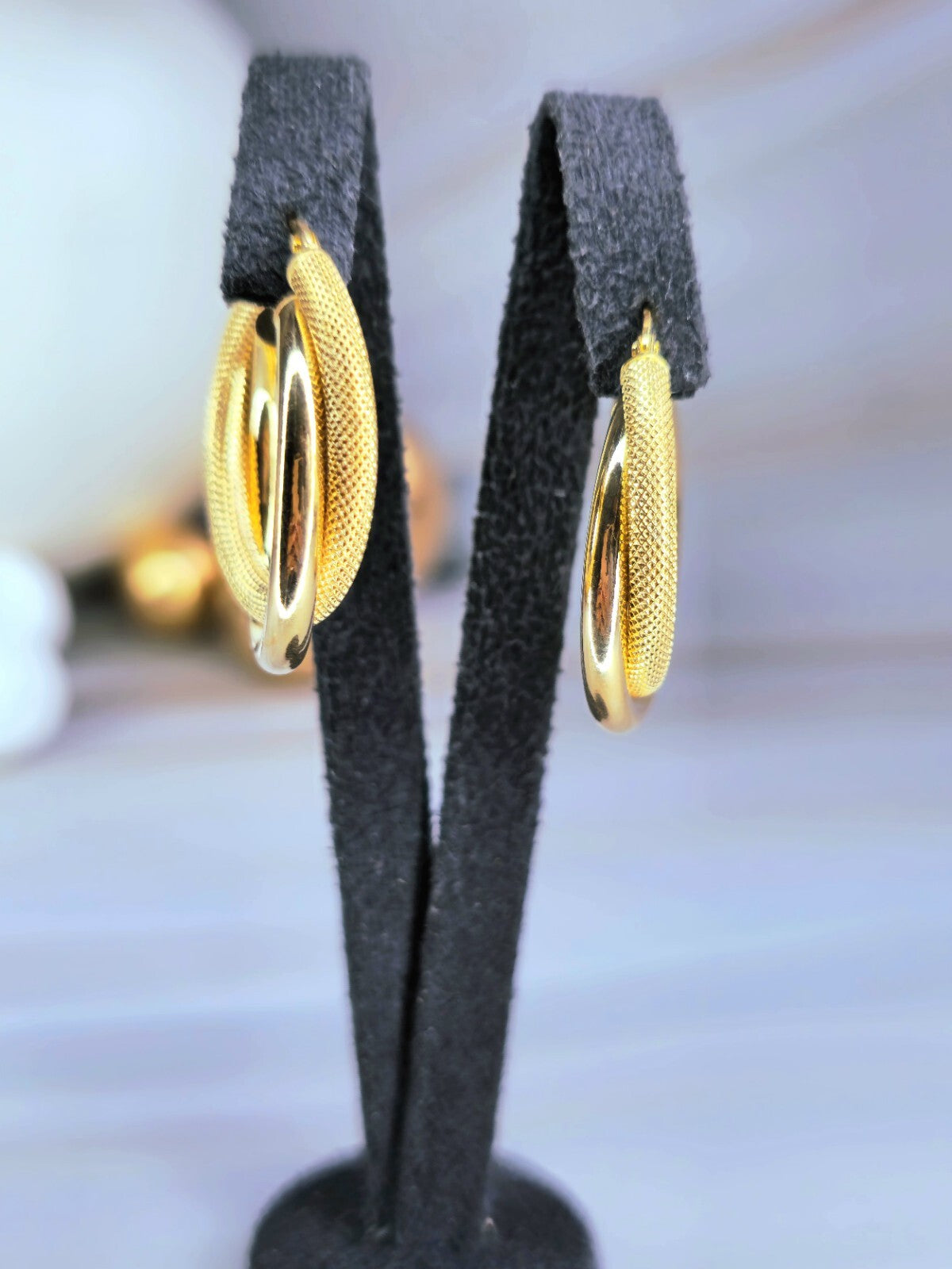 9ct Solid Yellow Gold Twisted Hoop Earrings Creole Hoops 29mm Diamond Cut Patter