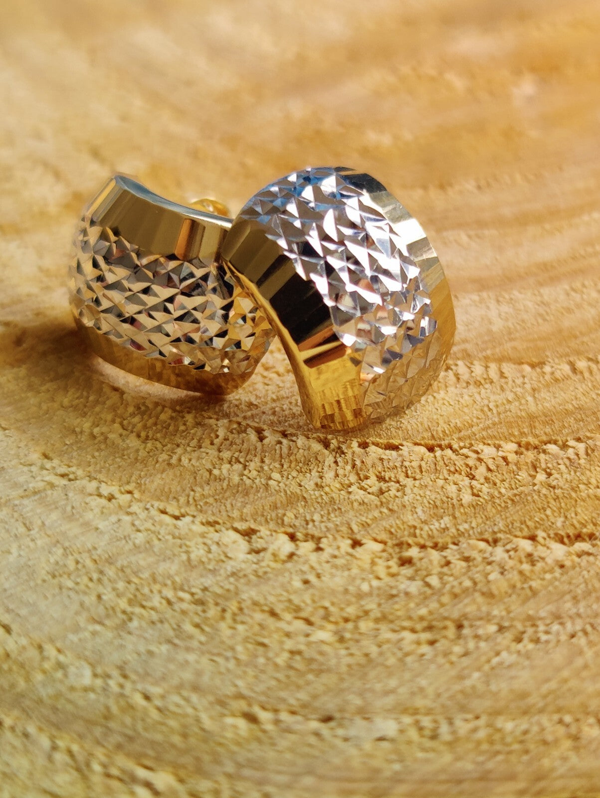 New Solid 9ct Yellow/White Gold Stud Earrings Pattern Diamond Cut Butterfly