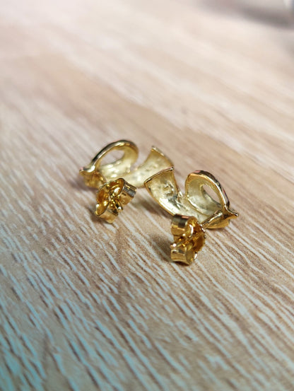 Solid 9ct Yellow Gold Knot Stud Earrings 1.4grams 