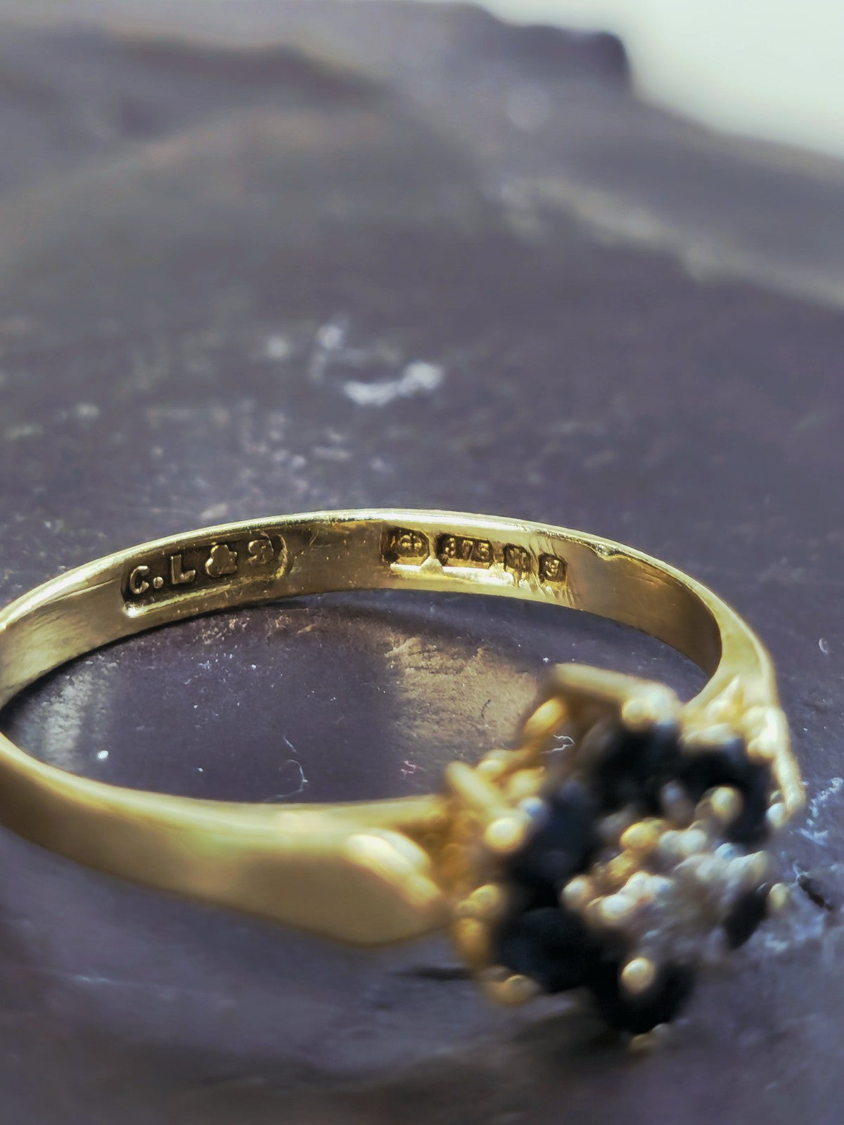 Stunning Cute 9ct Yellow Gold Sapphire/Diamond Flower Ring  size L+ Hallmarked