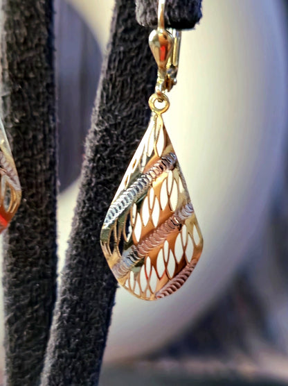 New 9ct Yellow/White Gold Solid Drop Teardrop Earrings Lever back Pattern