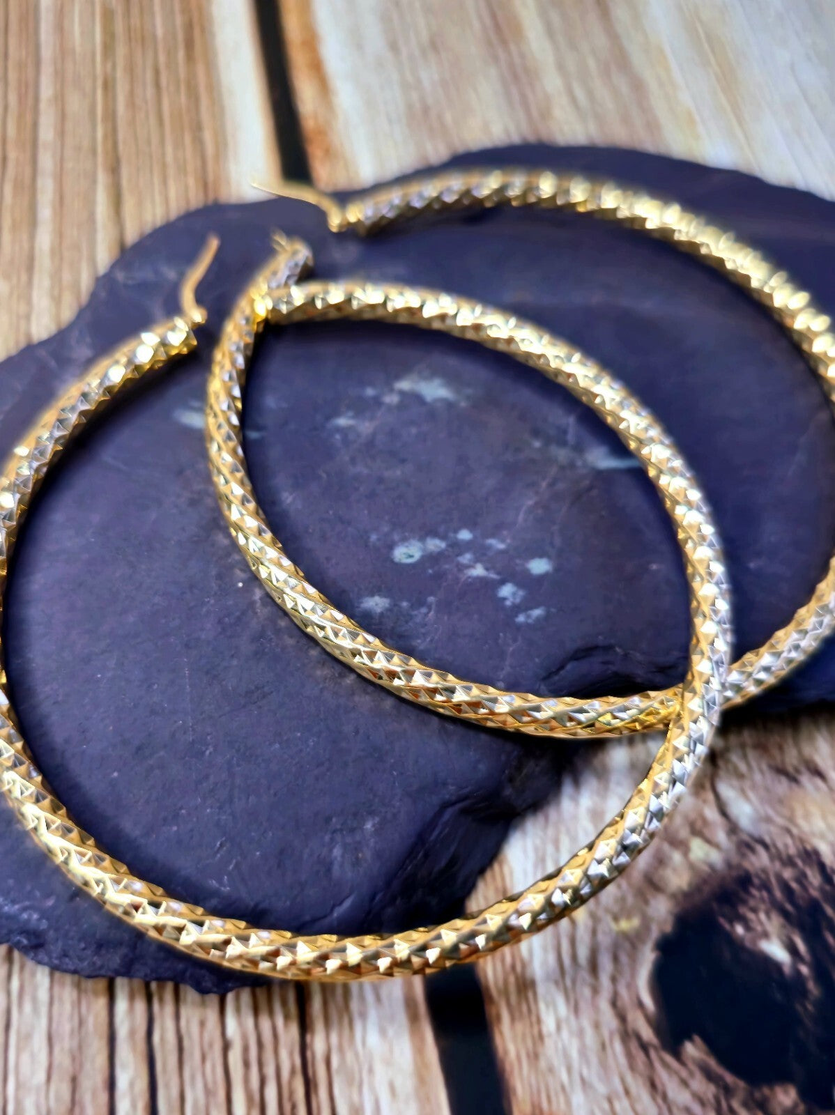 Big 9ct Yellow Gold Twisted Hoop Earrings Twist Hoops 77mm Diamond Cut Pattern