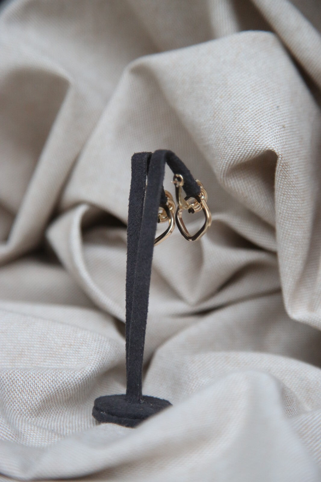 New Solid 9ct Yellow Gold Earrings Studs Knot Omega Clasp Hallmarked