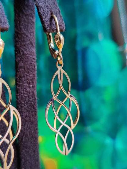 New Drop Dangly Earrings 9ct Yellow Gold Leverback Hallmarked Decorative Pattern