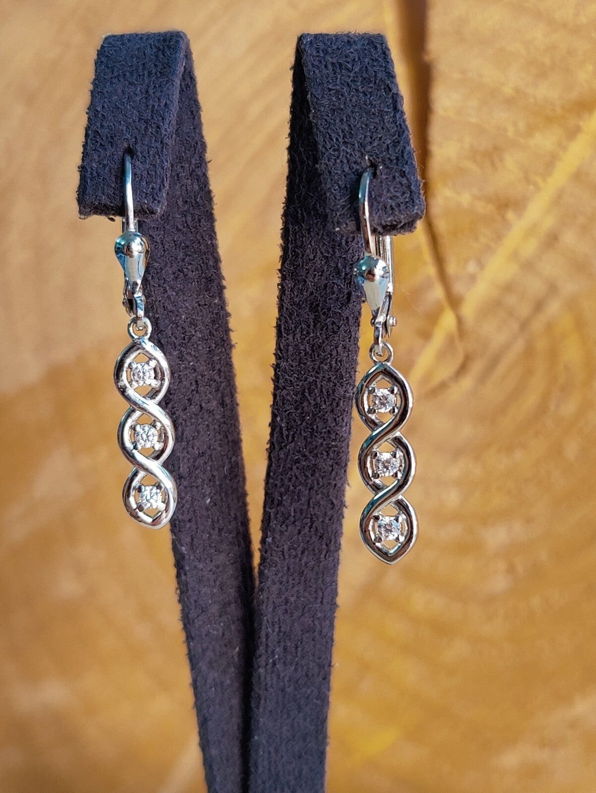 9ct White Gold triple Twist Drop Dangly Earrings with CZ Leverback Hallmarked