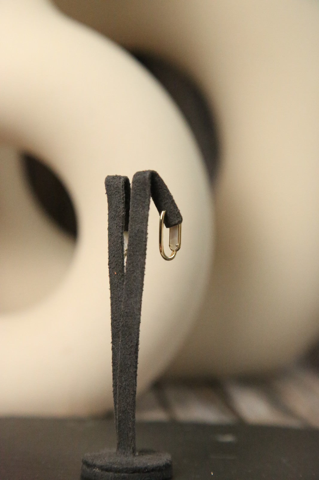 New 9ct Yellow Gold Solid Hoop Earrings with White Mother of Pearl Hoops
