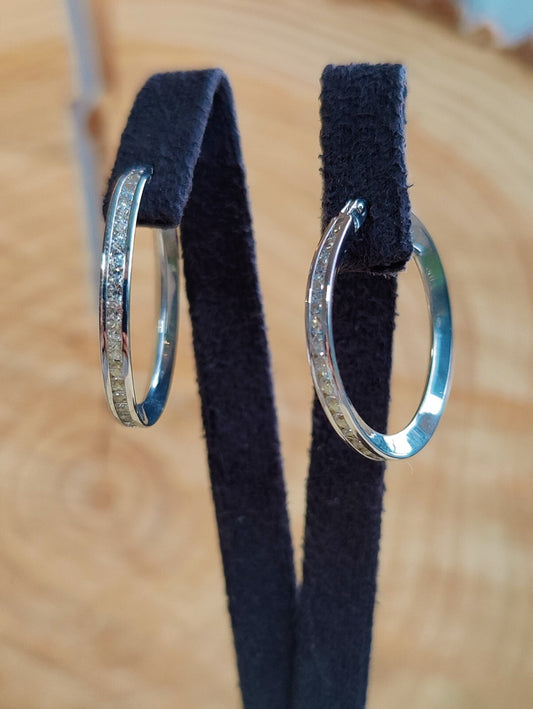 9K White Gold Hoops Cubic Zirconia Earrings 3.0 grams 25mm Hallmarked New CZ