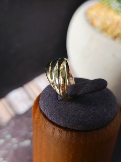 9ct Yellow Gold Ring Trinity Band Size H Pinky Finger Ring 3grams Hallmarked