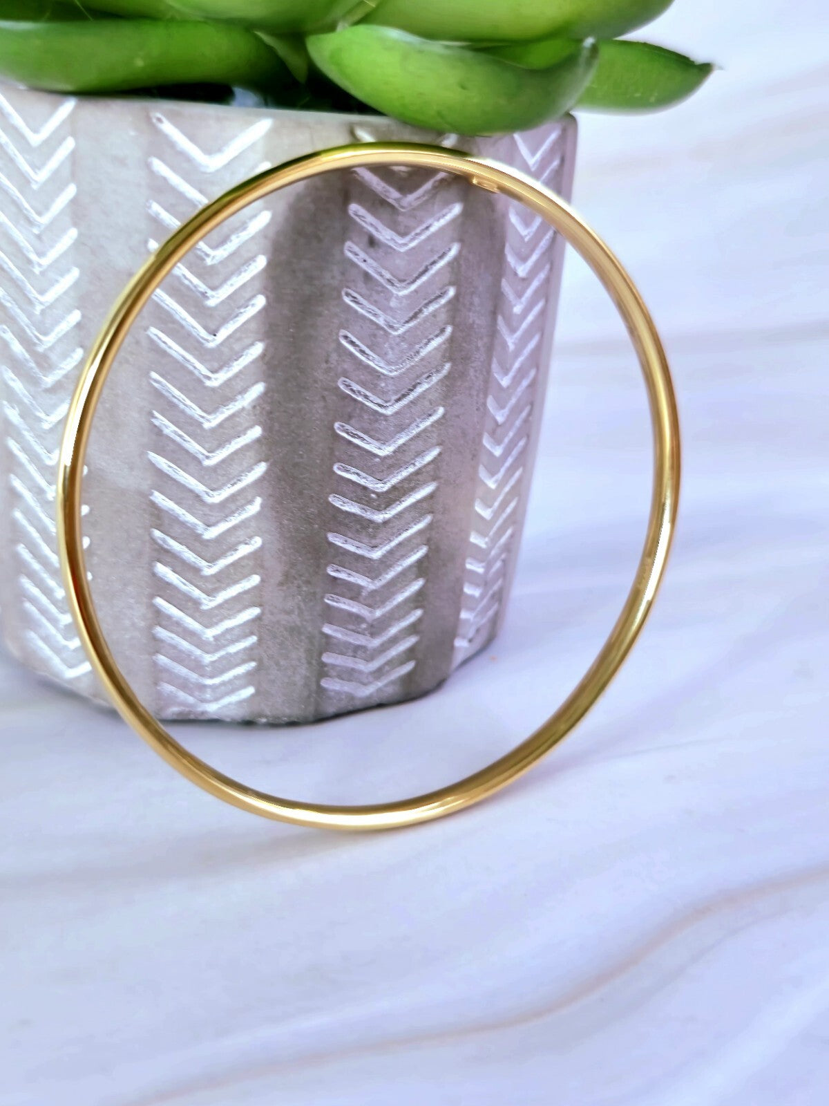 New 9ct Yellow Gold Round Bangle Stacking BRACELET Lovely 4mm 70mm diameter