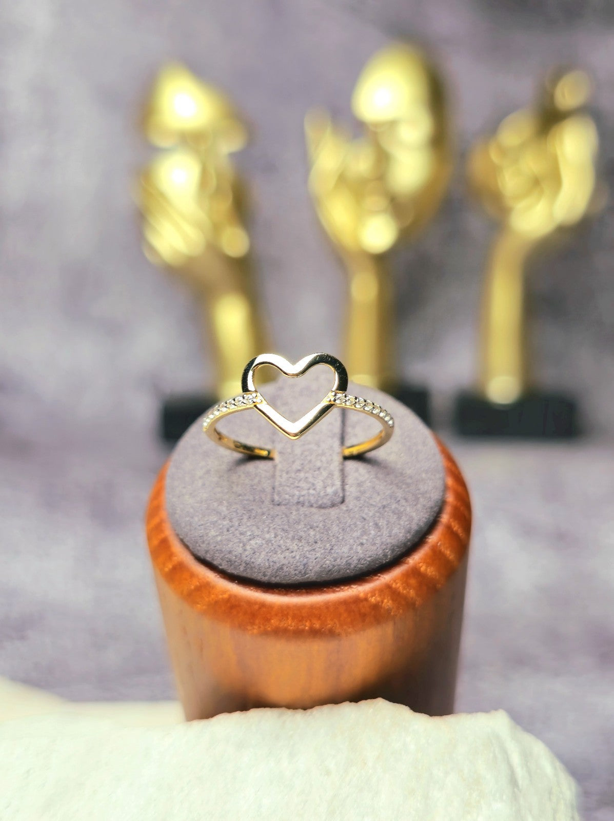 New 9ct Yellow Gold Open Heart Shape Ring with C/Z Half Eternity SIZE: P