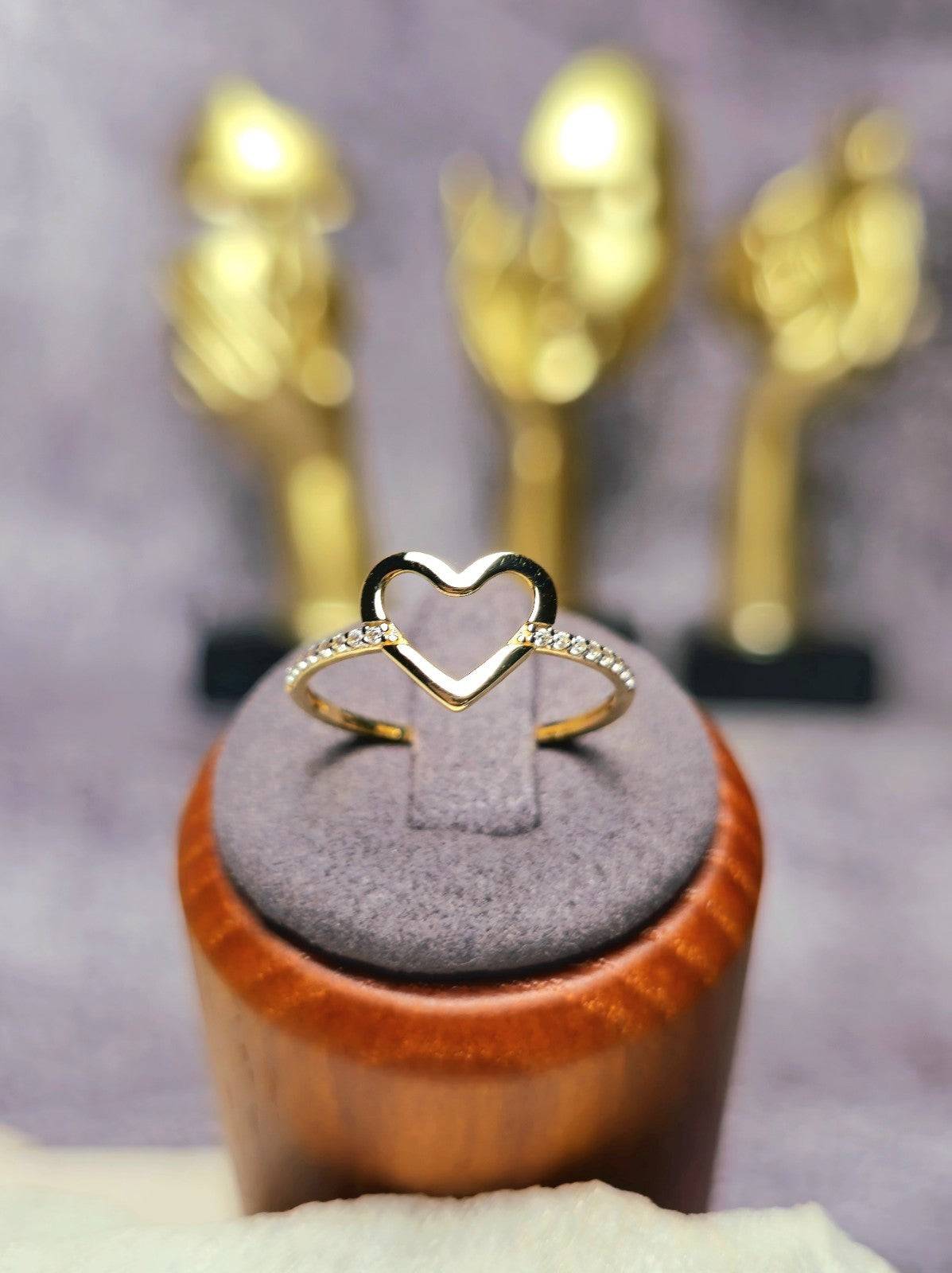 New 9ct Yellow Gold Open Heart Shape Ring with C/Z Half Eternity SIZE: P