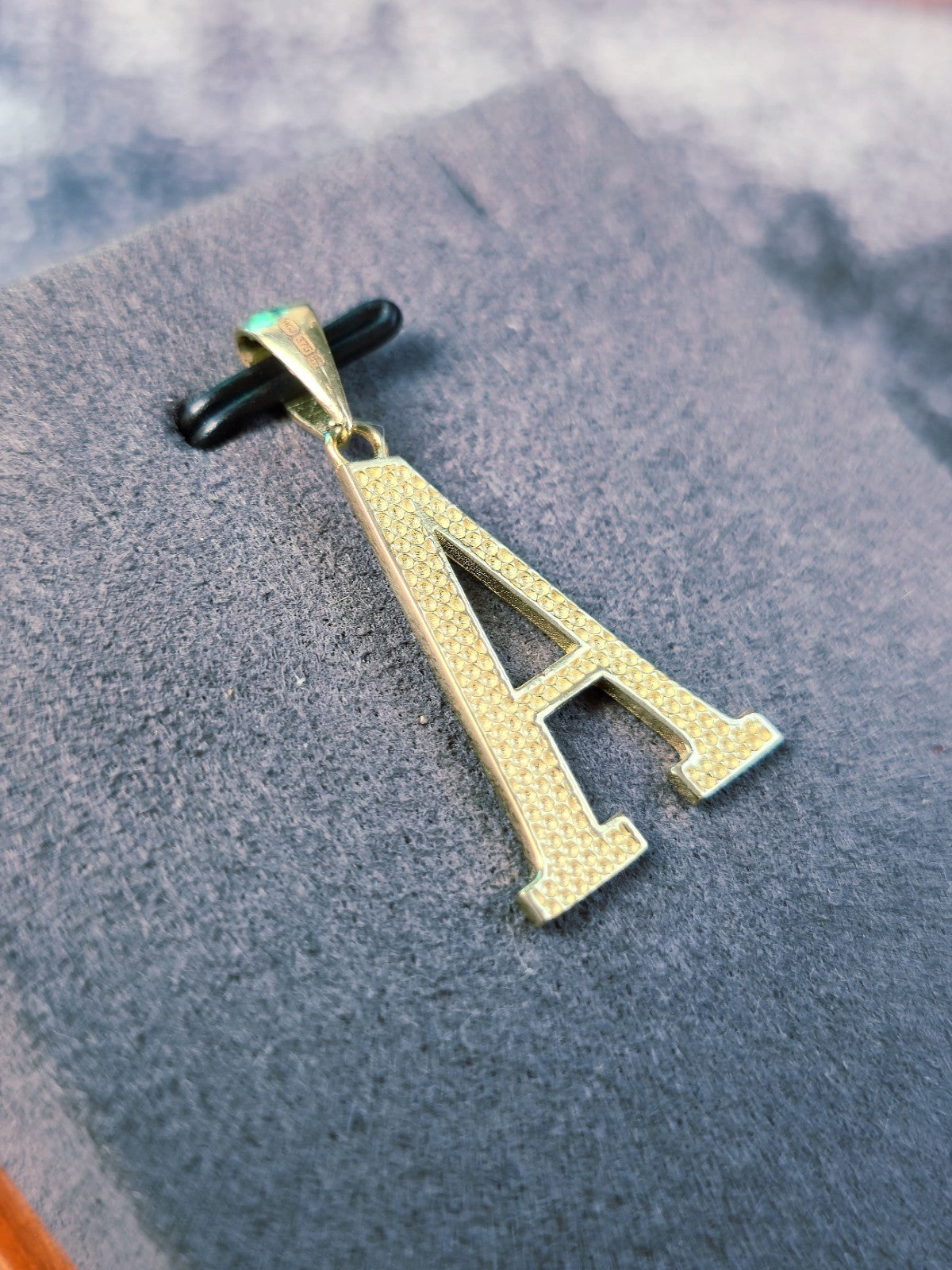 New 9K Yellow Gold Initial A Pendant  Personalised 33mm Long Big Loop Hallmarked