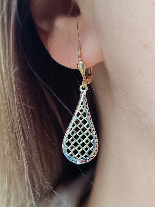 9ct Yellow Gold Drop Dangly Earrings Leverback Hallmarked Decorative Pattern 
