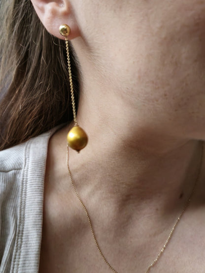 Long Chain Drop Earrings in 14K Yellow Gold Yellow 8mm Baroque Pearls 73mm Long
